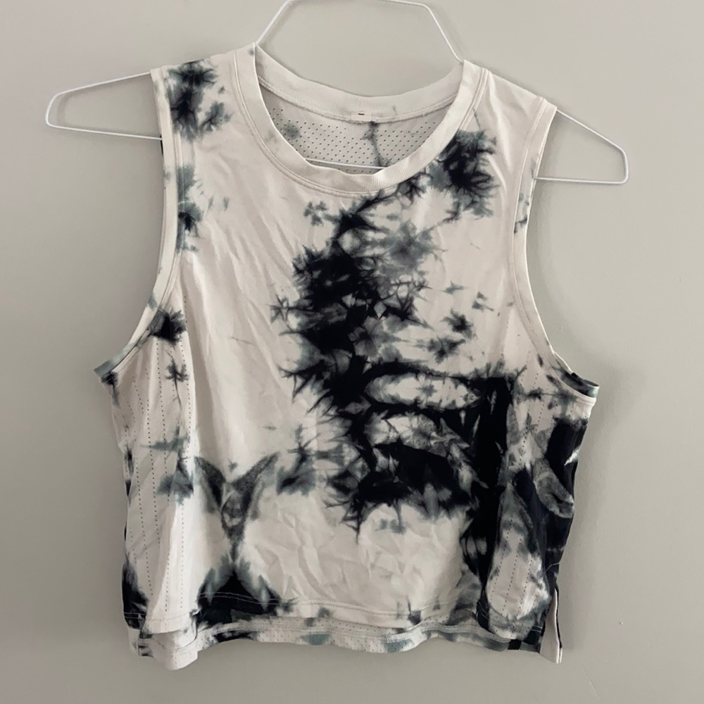 Lululemon Train to Be Tank Top